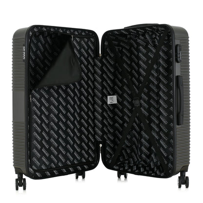 Grande valise grise ouverte
