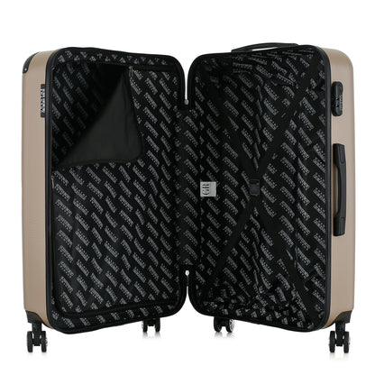 Grande valise beige ouverte
